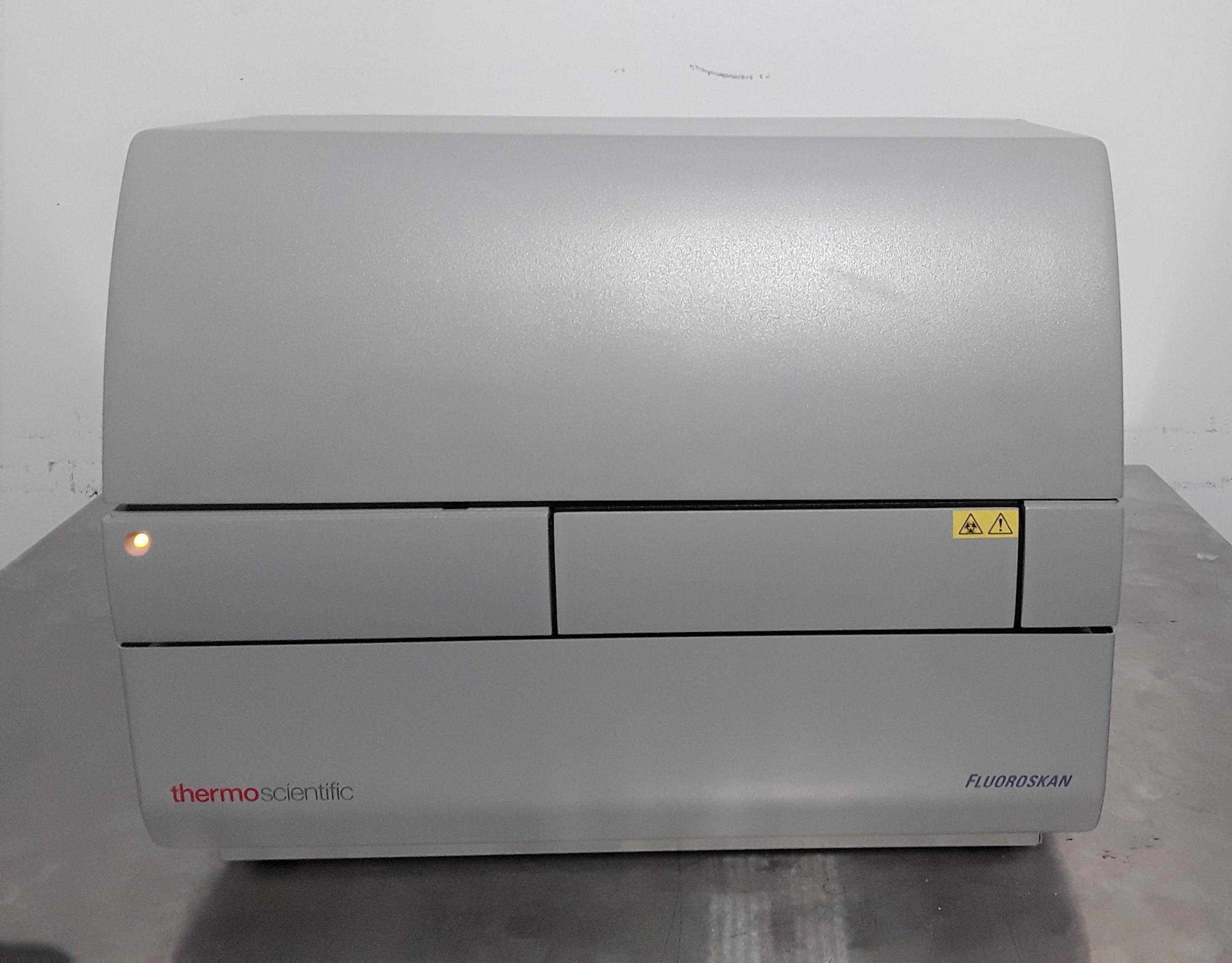 REUZEit - Thermo Fisher Fluoroskan Microplate Fluorometer 5200110 30 ...