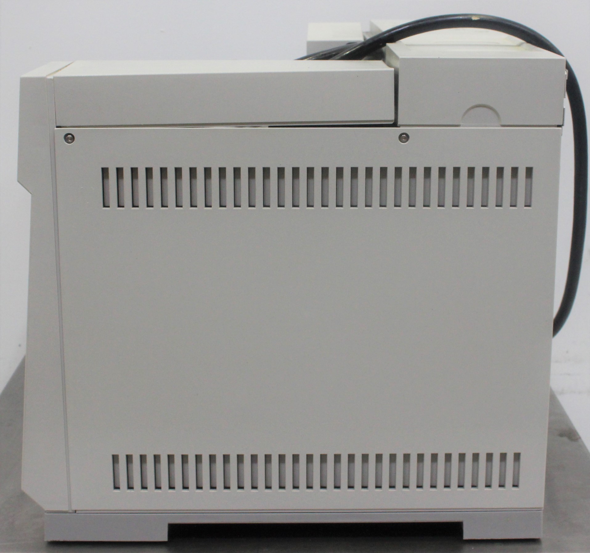 REUZEit - HP 6890/G1530A Series Gas Chromatograph with Dual Split ...