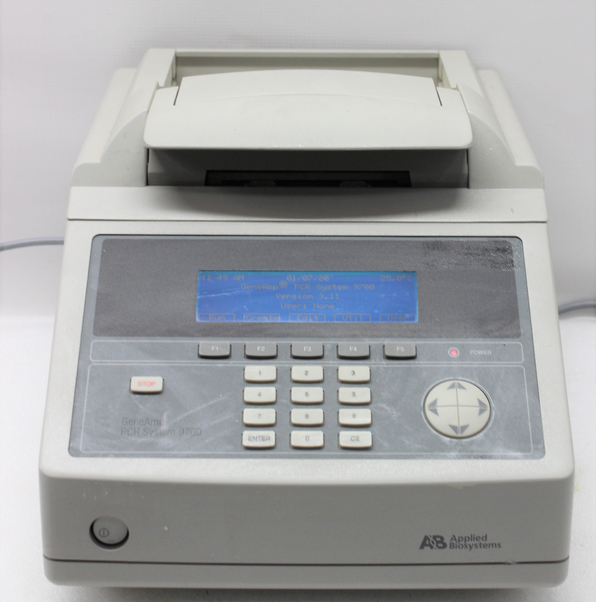 REUZEit - Applied Biosystems 9700 N8050200 PCR Thermal Cycler