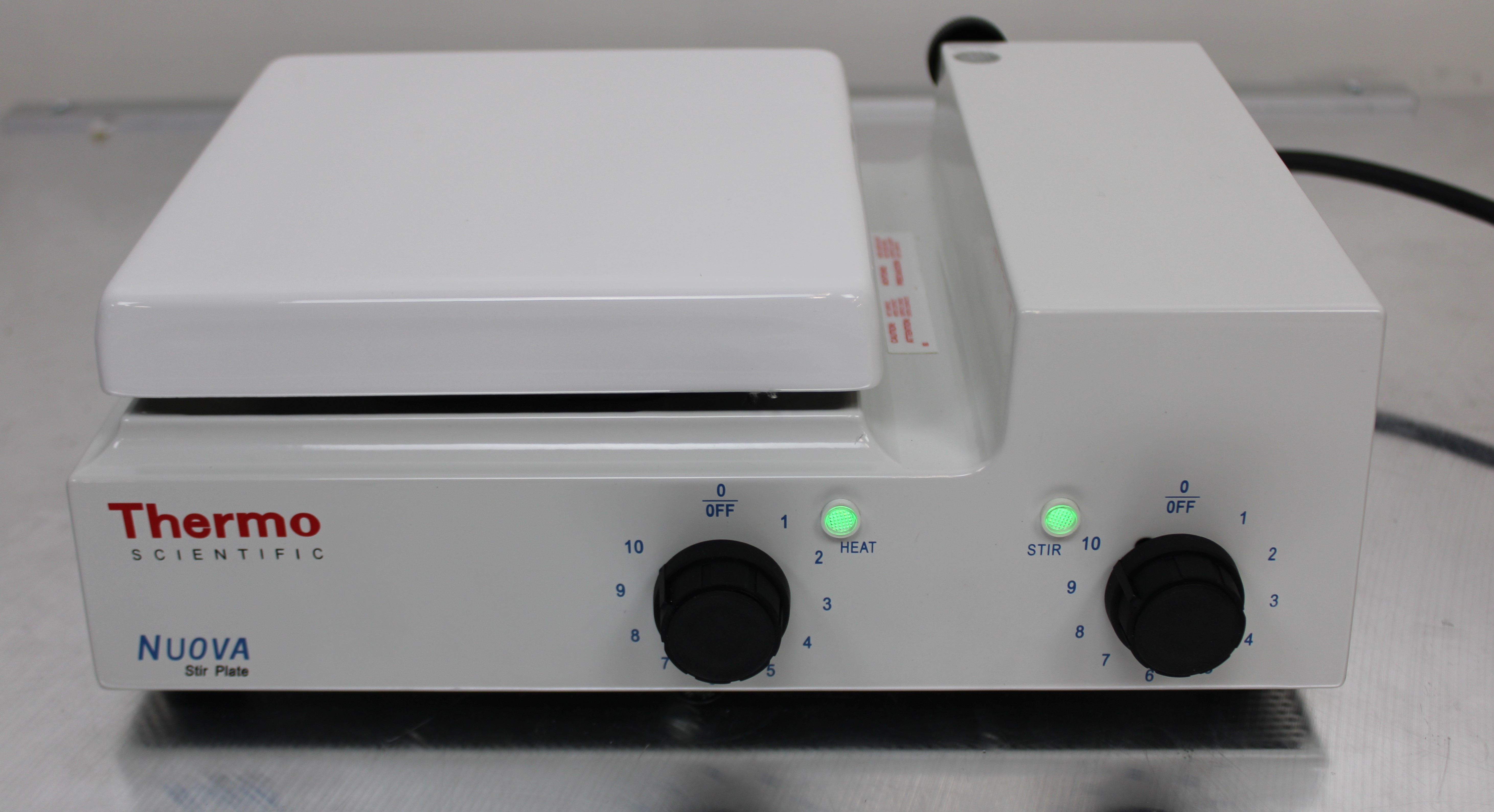 Reuzeit thermo scientific nuova stirring hot plate