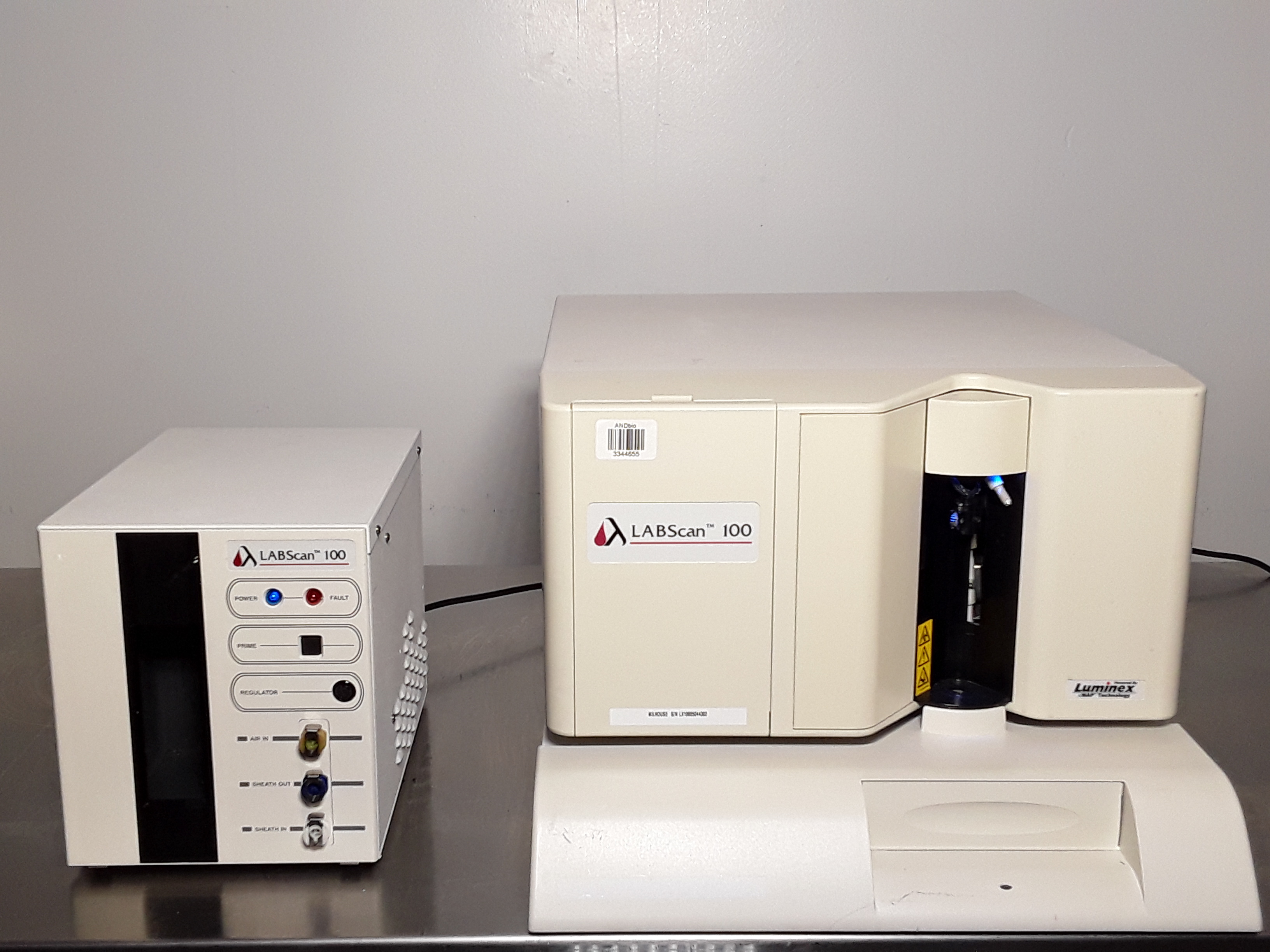REUZEit Luminex Labscan 100 Cell Based Assay Analyzer